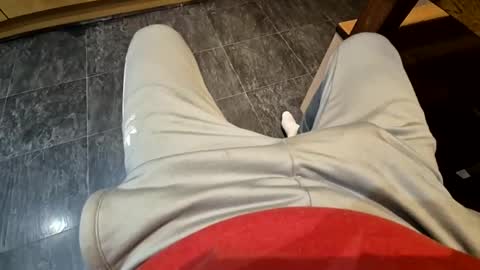 Snapshot of toadinhole chatting on 12/23/24, 11:49 Toady online show from 12/23/24, 11:49