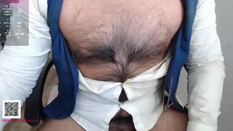 Snapshot of toaster1993 chatting on 03/27/26, 08:48 Leonel online show from 03/27/26, 08:48