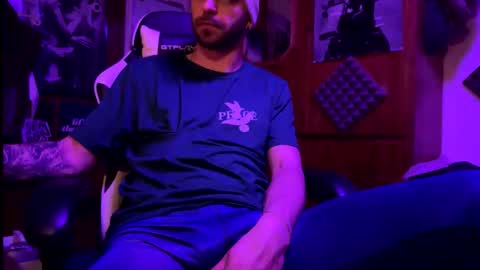 Tobias online show from 02/03/26, 06:00