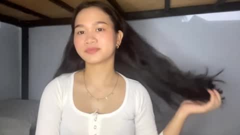 Louise online show from 04/27/26, 10:13