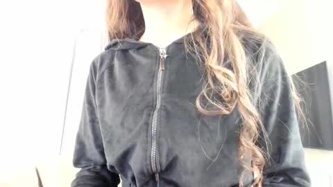 Jane online show from 02/08/26, 06:33