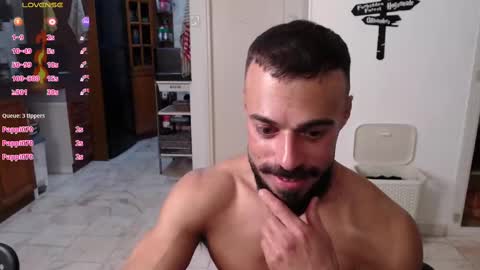 Snapshot of todd_dantes chatting on 02/06/25, 09:38 Todd online show from 02/06/25, 09:38