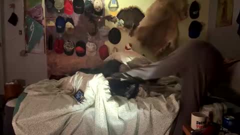 toddpascoe77 online show from 03/22/26, 02:53