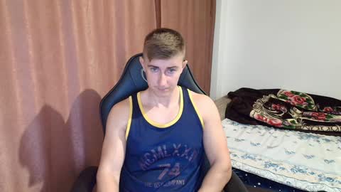 Snapshot of todhorny987 chatting on 12/18/24, 12:07 todhorny987 online show from 12/18/24, 12:07