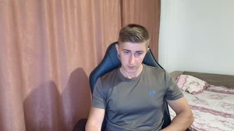 Snapshot of todhorny987 chatting on 02/17/25, 08:30 todhorny987 online show from 02/17/25, 08:30