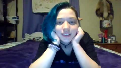 Snapshot of toegremlin chatting on 05/25/26, 12:38 Yin online show from 05/25/26, 12:38