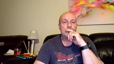 toerag69 online show from 10/08/25, 06:49