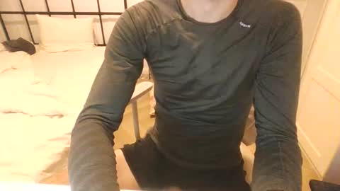 Snapshot of toja112 chatting on 12/17/24, 02:11 Martin online show from 12/17/24, 02:11