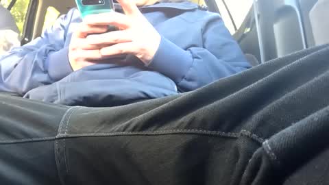 Snapshot of tokenslutboy chatting on 09/25/25, 08:51 tokenslutboy online show from 09/25/25, 08:51