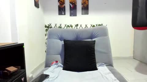 Snapshot of tokio_master chatting on 11/04/25, 03:38 Tokyo Master online show from 11/04/25, 03:38