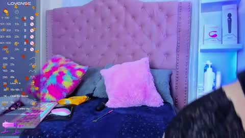 tokito mitsuri online show from 12/17/24, 01:05