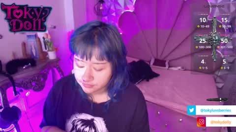 toky         online show from 10/03/25, 07:44