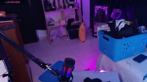 toky         online show from 03/23/26, 01:31