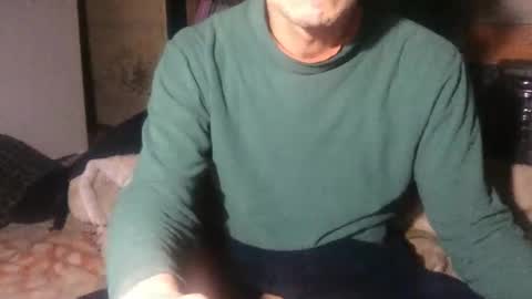 Snapshot of tokyo2024 chatting on 12/21/25, 08:27 small man online show from 12/21/25, 08:27