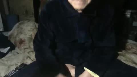 Snapshot of tokyo2024 chatting on 02/16/26, 05:09 small man online show from 02/16/26, 05:09