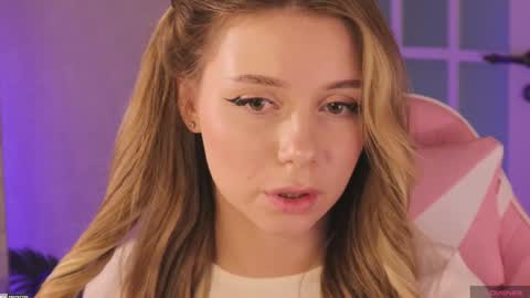 tokyo_n online show from 02/03/25, 11:09