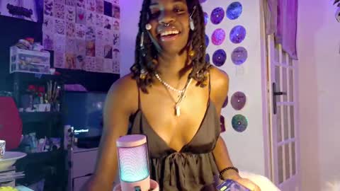 Snapshot of tokyo_wld chatting on 02/26/25, 09:05 Athena Fantasy online show from 02/26/25, 09:05