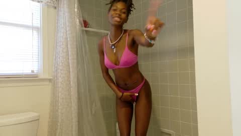 Snapshot of tokyo_wld chatting on 03/12/25, 09:35 Athena Fantasy online show from 03/12/25, 09:35