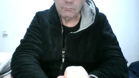 tolon408472 online show from 12/16/25, 04:23