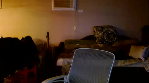 tom112292014 online show from 01/26/25, 02:24