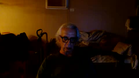 tom112292014 online show from 09/26/25, 02:04