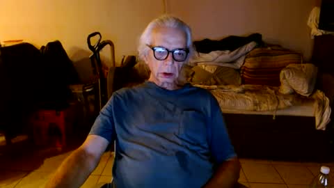 tom112292014 online show from 09/27/25, 02:05