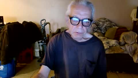 tom112292014 online show from 04/15/26, 04:25