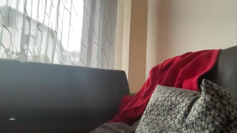 Snapshot of tom6644 chatting on 12/21/24, 09:44 Tom online show from 12/21/24, 09:44