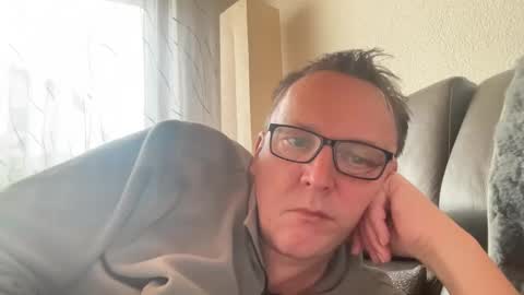 Tom online show from 02/07/25, 03:08