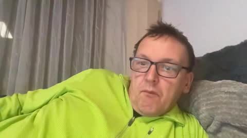 Tom online show from 02/05/26, 05:17