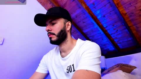   online show from 04/12/26, 01:27