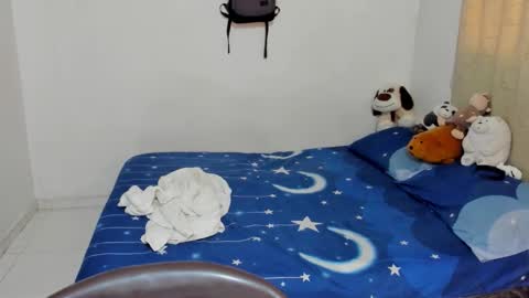 Tom Blue online show from 10/21/25, 03:24