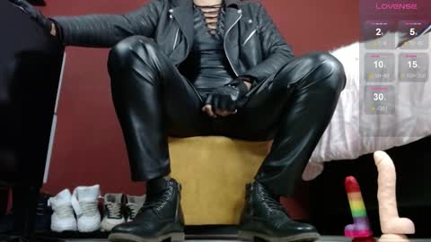 Tom online show from 01/30/25, 11:01