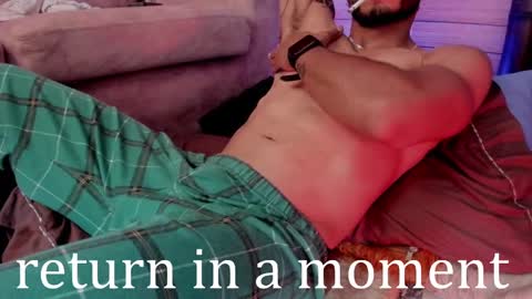 Snapshot of tom_cooper_1 chatting on 03/12/25, 03:18 Master of pleasure online show from 03/12/25, 03:18