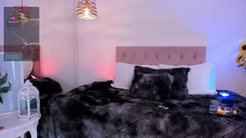 Snapshot of tom_cooper_1 chatting on 09/13/25, 12:16 Master of pleasure online show from 09/13/25, 12:16