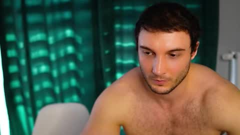 Snapshot of tom_fordd chatting on 03/11/26, 08:20 Tom online show from 03/11/26, 08:20