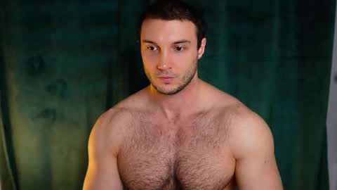 Snapshot of tom_fordd chatting on 03/31/26, 06:25 Tom online show from 03/31/26, 06:25