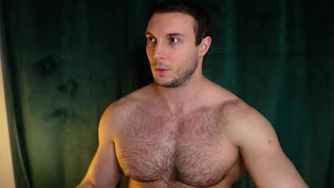 Snapshot of tom_fordd chatting on 03/31/26, 06:30 Tom online show from 03/31/26, 06:30