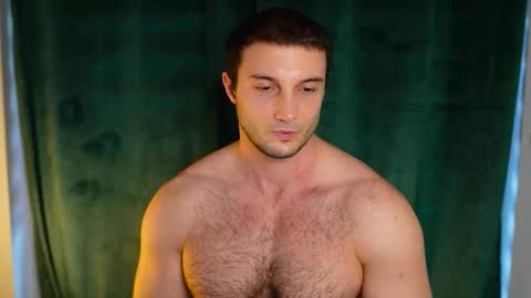 Snapshot of tom_fordd chatting on 04/02/26, 04:04 Tom online show from 04/02/26, 04:04