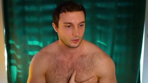 Snapshot of tom_fordd chatting on 04/13/26, 06:41 Tom online show from 04/13/26, 06:41