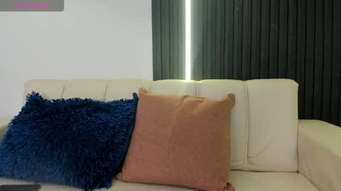 Tom muscle1 online show from 10/04/25, 11:52