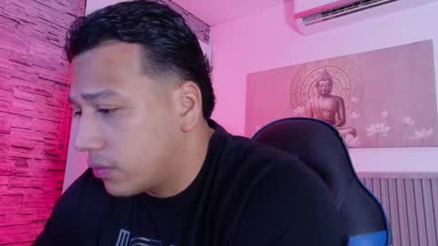 Tom muscle1 online show from 03/12/26, 11:49