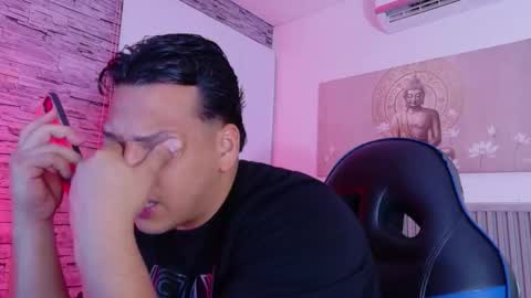 Tom muscle1 online show from 03/30/26, 12:06