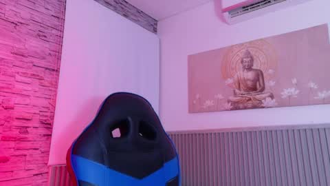 Tom muscle1 online show from 04/07/26, 12:05