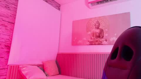 Tom muscle1 online show from 04/11/26, 11:58