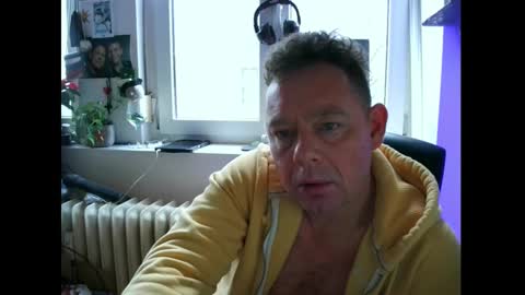 tomame_ online show from 12/20/24, 01:22