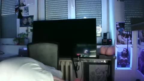 tomame_ online show from 01/26/25, 10:02