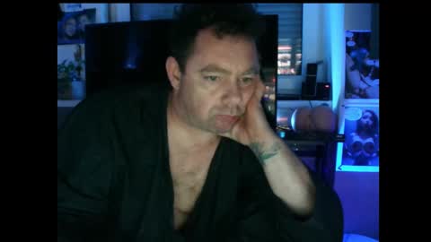 tomame_ online show from 01/30/25, 01:11