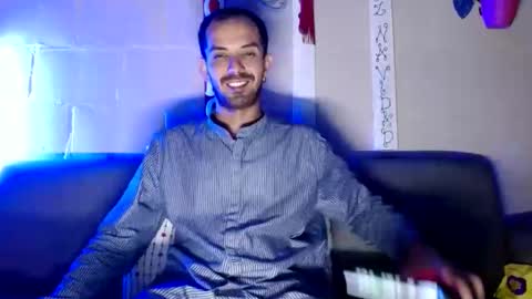 tomas gerauld. make me happy with 10000 tokens online show from 01/15/25, 03:00