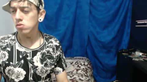 Snapshot of tomas_turbado_ chatting on 07/12/26, 06:48 tomas_turbado_ online show from 07/12/26, 06:48